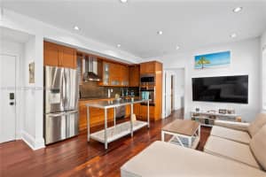 1027 Pennsylvania Ave APT 102, Miami Beach, FL 33139, - MLS#A11996712