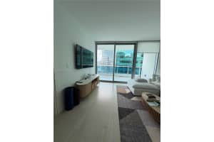 200 Biscayne Blvd Way APT 3709, Miami, FL 33131, - MLS#A11996721