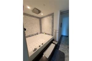200 Biscayne Blvd Way APT 3709, Miami, FL 33131, - MLS#A11996721