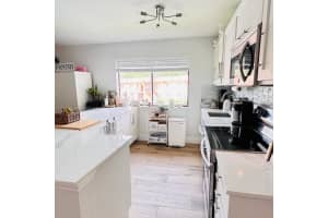 223 Lakeview Dr APT 204, Weston, FL 33326, - MLS#A11996735