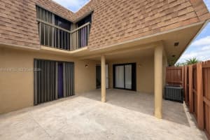 2455 W 67th Pl 10 14, Hialeah, FL 33016, - MLS#A11996763