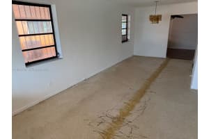 1185 W 32nd St, Hialeah, FL 33012, - MLS#A11996768