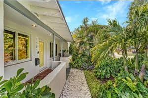 1501 Ne 35th St, Oakland Park