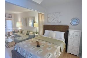 1050 Pennsylvania Ave APT 28, Miami Beach, FL 33139, - MLS#A11996777