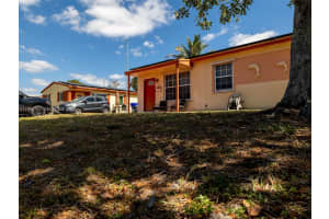 1331 N 69th Ave Hollywood, FL 33024 - MLS#A11996797