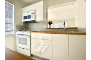 2219 Polk St APT 1B, Hollywood, FL 33020, - MLS#A11996798