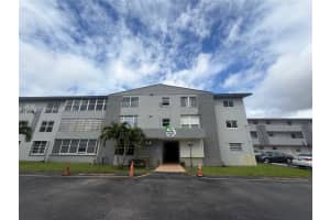 120 Royal Palm Rd APT 301, Hialeah Gardens, FL 33016, - MLS#A11996839