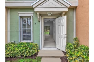 8 Key W Ct #8, Weston, FL 33326, - MLS#A11996846