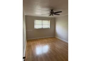 8851 N New River Canal Rd 21e, Plantation