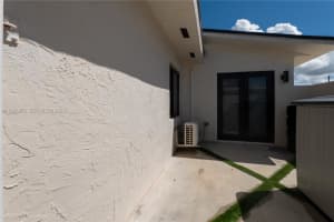 4901 SW 101st Ave, Miami, FL 33165, - MLS#A11996875