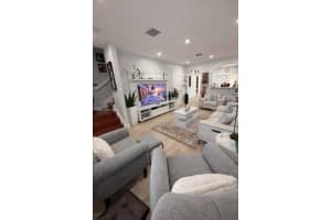 7663 W 36th Ave APT 7, Hialeah, FL 33018, - MLS#A11996882