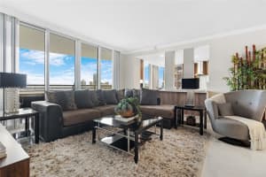 848 Brickell Key Dr APT 3905, Miami, FL 33131, - MLS#A11996883