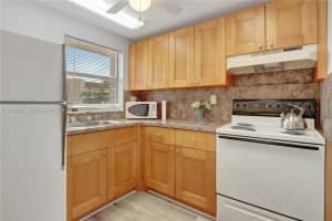 9041 Sunrise Lakes Blvd APT 106, Sunrise, FL 33322, - MLS#A11996887