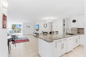 6450 Collins Ave 204, Miami Beach