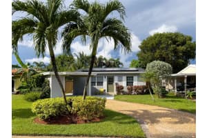 201 Ne 16th Ct Fort Lauderdale, FL 33305 - MLS#A11996893