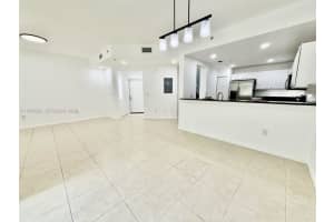 11503 Nw 89 St 218, Doral