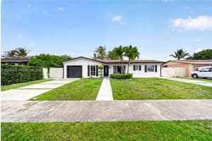 10741 SW 153rd St, Miami, FL 33157, - MLS#A11996904