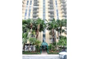 2350 NE 135th St APT 308, North Miami, FL 33181, - MLS#A11996913