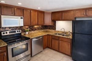 5495 NW 10th Ct APT 104, Plantation, FL 33313, - MLS#A11996915