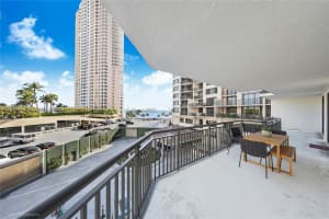 540 Brickell Key Dr 608 Miami, FL 33131 - MLS#A11996918
