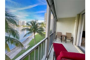 3030 Marcos Dr APT T302, Aventura, FL 33160, - MLS#A11996967
