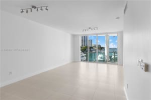 7914 Harbor Island Dr APT 205, North Bay Village, FL 33141, Sold 06/05/26