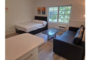 1021 Euclid Ave APT 10, Miami Beach, FL 33139, - MLS#A11997008