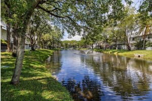 85 Sw 3rd St, Pompano Beach