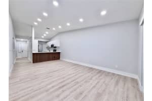 9254 NW 18th St, Pembroke Pines, FL 33024, - MLS#A11997029