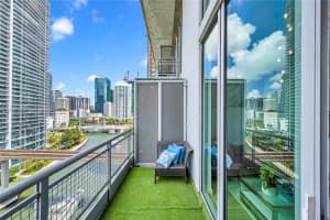 690 SW 1st Ct APT 1709, Miami, FL 33130, Sold 06/12/26