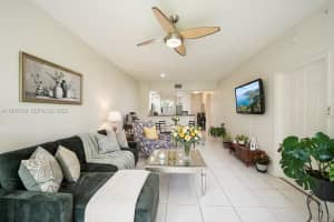 27 Royal Palm Way 102 Boca Raton, FL 33432 - MLS#A11997069