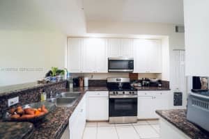 27 Royal Palm Way 102 Boca Raton, FL 33432 - MLS#A11997069