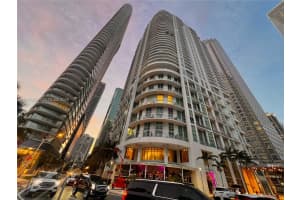 300 S Biscayne Blvd T-3607, Miami