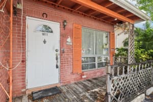 1611 Ne 42nd Ct Pompano Beach, FL 33064 - MLS#A11997075