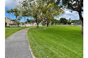 15275 SW 107th Ln APT 102, Miami, FL 33196, - MLS#A11997083