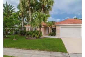 709 Nw 177th Ave, Pembroke Pines