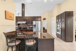 694 Se Karrigan Ter Port Saint Lucie, FL 34983 - MLS#A11997108