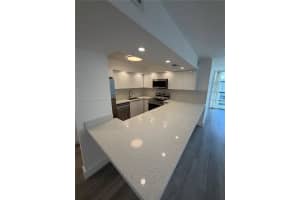 851 Three Islands Blvd 512, Hallandale Beach