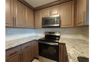 9803 NW 37th St, Sunrise, FL 33351, - MLS#A11997158