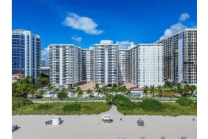 6039 Collins Ave APT 1607, Miami Beach, FL 33140, - MLS#A11997160