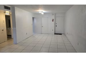 702 NW 87th Ave APT 309, Miami, FL 33172, - MLS#A11997197