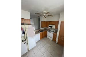 870 Ne 212th Ter 3 Miami, FL 33179 - MLS#A11997199