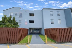 1755 W 60th St APT D212, Hialeah, FL 33012, - MLS#A11997221