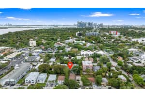 541 NE 62nd St Apartment 13, Miami, FL 33138, - MLS#A11997226