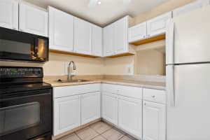 5801 NW 62nd Ave APT 106, Tamarac, FL 33319, - MLS#A11997231