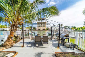 8401 Crespi Blvd APT 3, Miami Beach, FL 33141, - MLS#A11997235