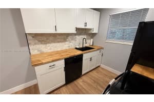 1035 SW 30th St #1, Fort Lauderdale, FL 33315, - MLS#A11997261