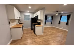 1035 SW 30th St #1, Fort Lauderdale, FL 33315, - MLS#A11997261