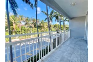 7832 Collins Ave APT 304, Miami Beach, FL 33141, - MLS#A11997267