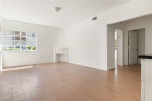 1219 Meridian Ave APT 4, Miami Beach, FL 33139, - MLS#A11997298